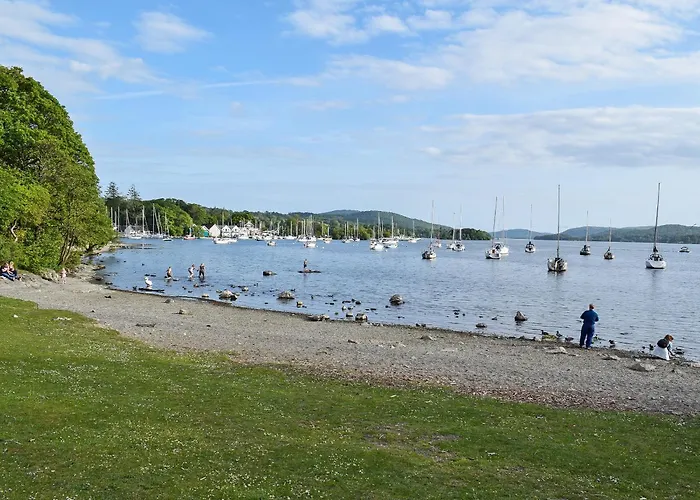 Hillside At Bowness *